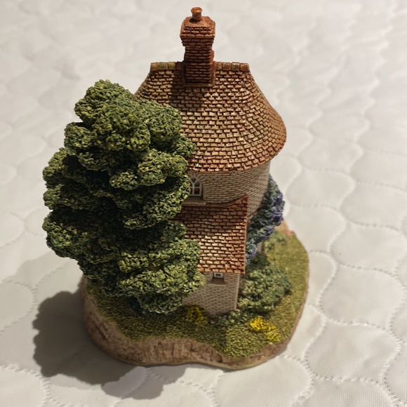 LILLIPUT LANE TEA CADDY COTTAGE . - Picture 2 of 8